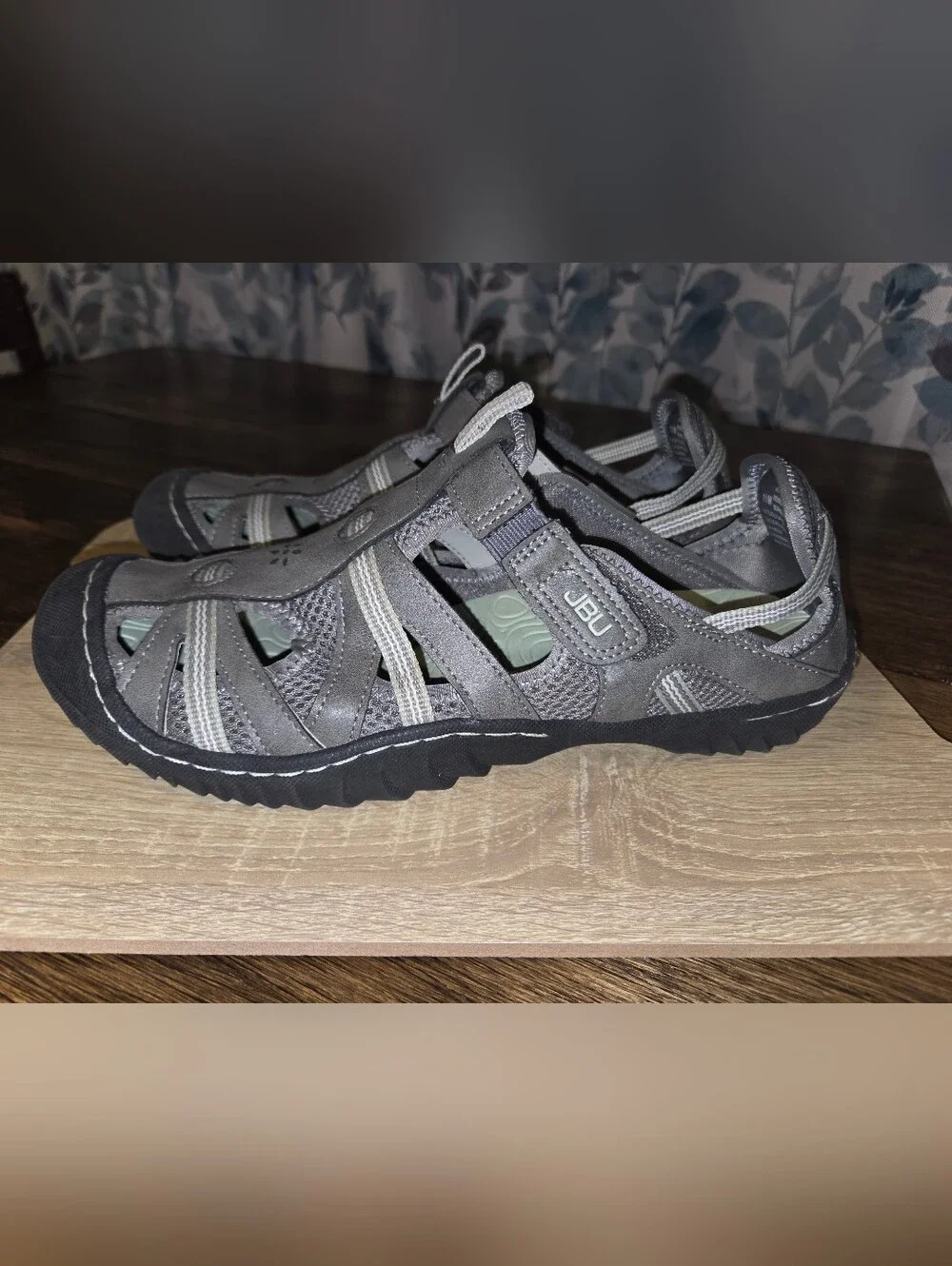 JBU Women's Closed-Toe Sport Sandals in Gray with Mint Lining